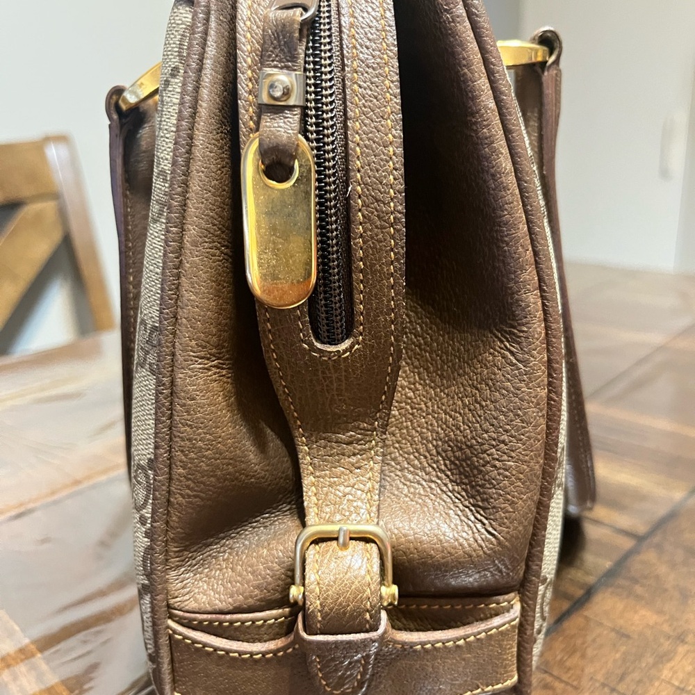 Gucci Vintage Tan and Brown Monogram Satchel - Picture 4 of 16
